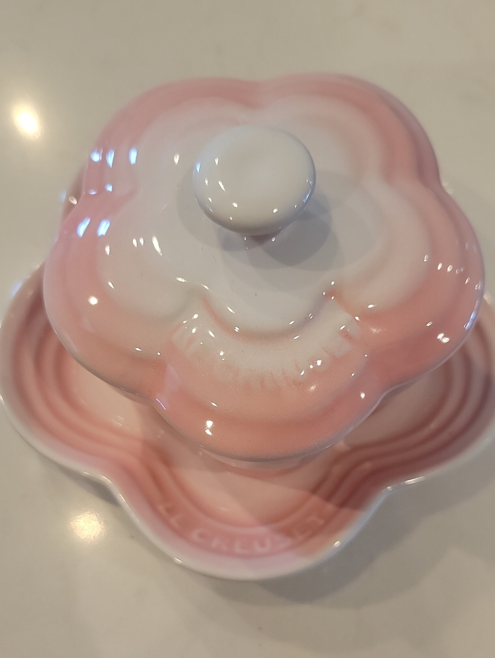 Le Creuset Pink Ombre Flower Ramekin & Small Flower Plate